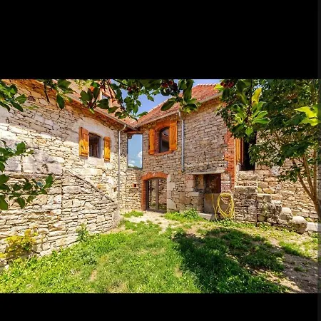 Maison Quercynoise Du 17eme Siecle Holiday home